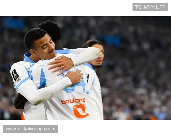 格林伍德禁区精彩摆脱劲射，完成本场第二粒进球